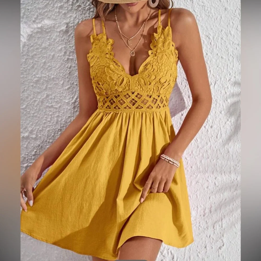 Boho lace cami top - Picture 5 of 16